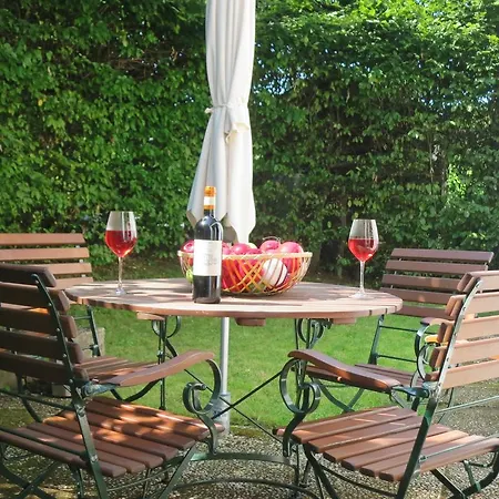 Apartment Haus Hinneres Schalkenmehren
