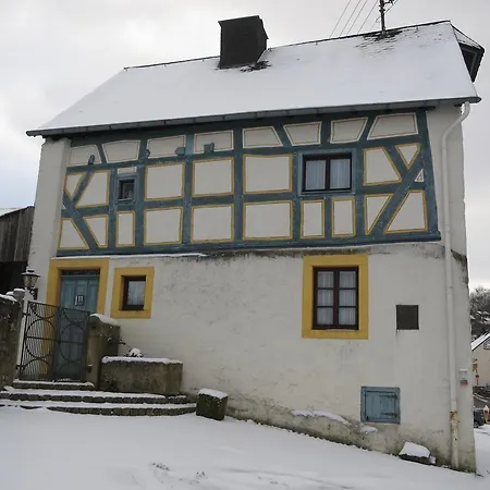 Haus Hinneres *